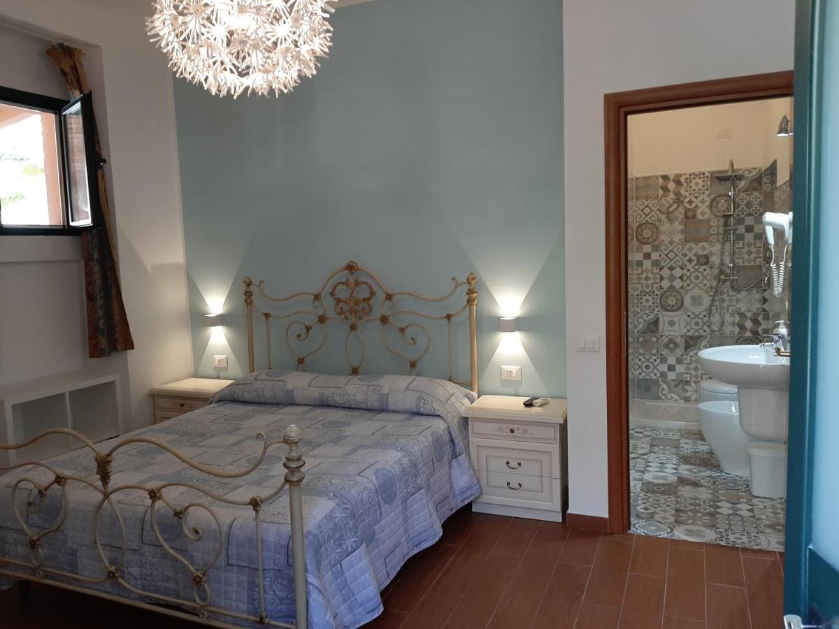Viola Di Mare Rooms And Parking Termoli Exterior photo