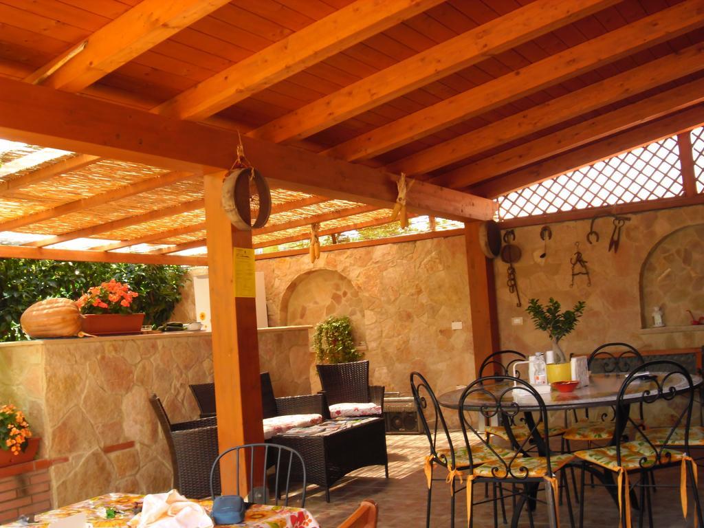 Viola Di Mare Rooms And Parking Termoli Exterior photo